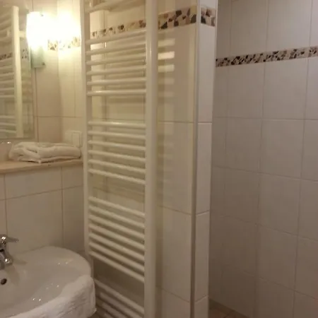 Hotel Schmucker Jaeger - Garni Hannoversch Münden